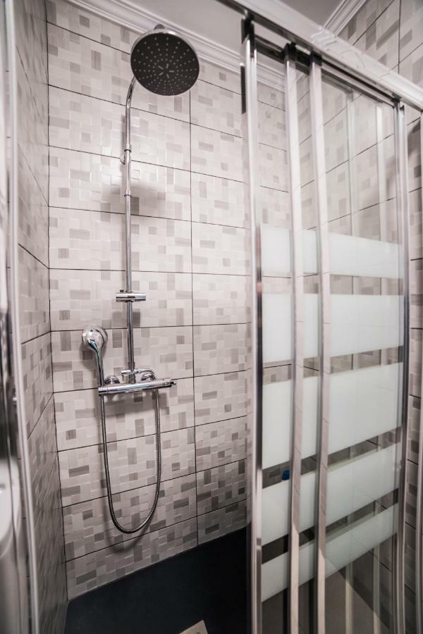 Apartamentos Enteros O Lagar Melide Exteriör bild