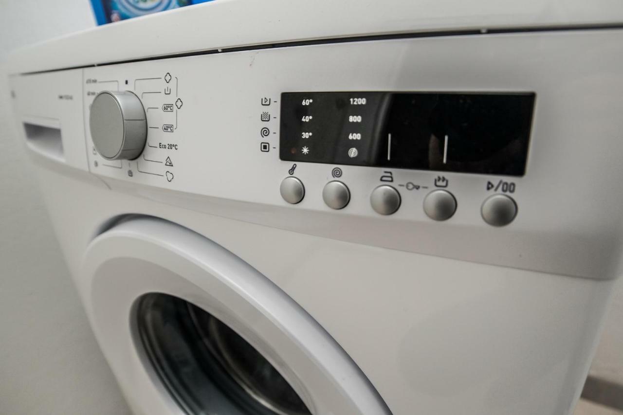 Apartamentos Enteros O Lagar Melide Exteriör bild