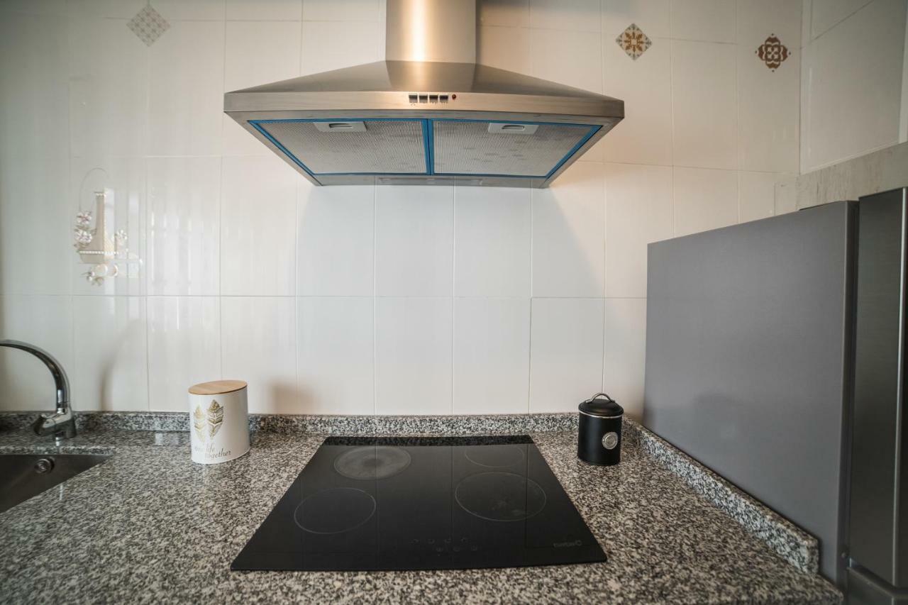 Apartamentos Enteros O Lagar Melide Exteriör bild
